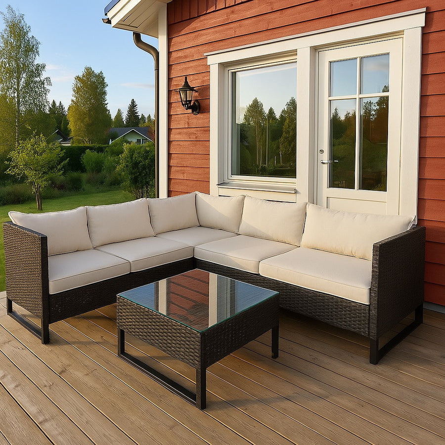 Kulmasohvaryhmä 5–6 hengelle – polyrottinki, 6 cm pehmusteet, pöytä 63 x 63 cm, musta/beige