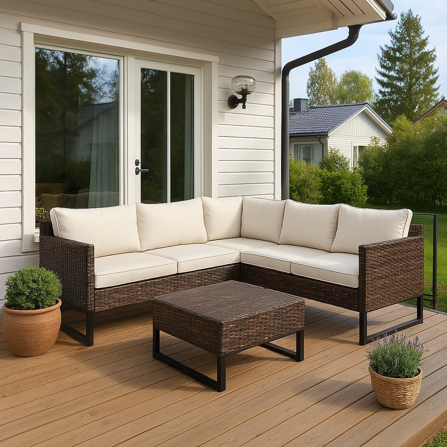Hörnsofagrupp för 5–6 personer – polyrotting, 6 cm stoppning, bord 63 x 63 cm