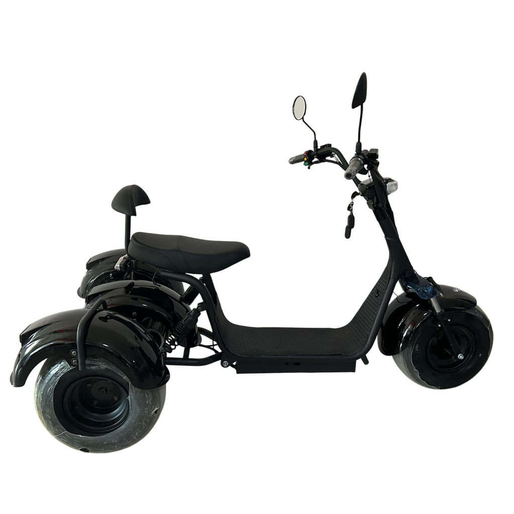 OUTLET! POHJOLA MOTORS Sähköskootteri Trike 60V20AH tehoakulla musta, asiakaspalautus/B-laatu, lue tarkempi tuotekuvaus!