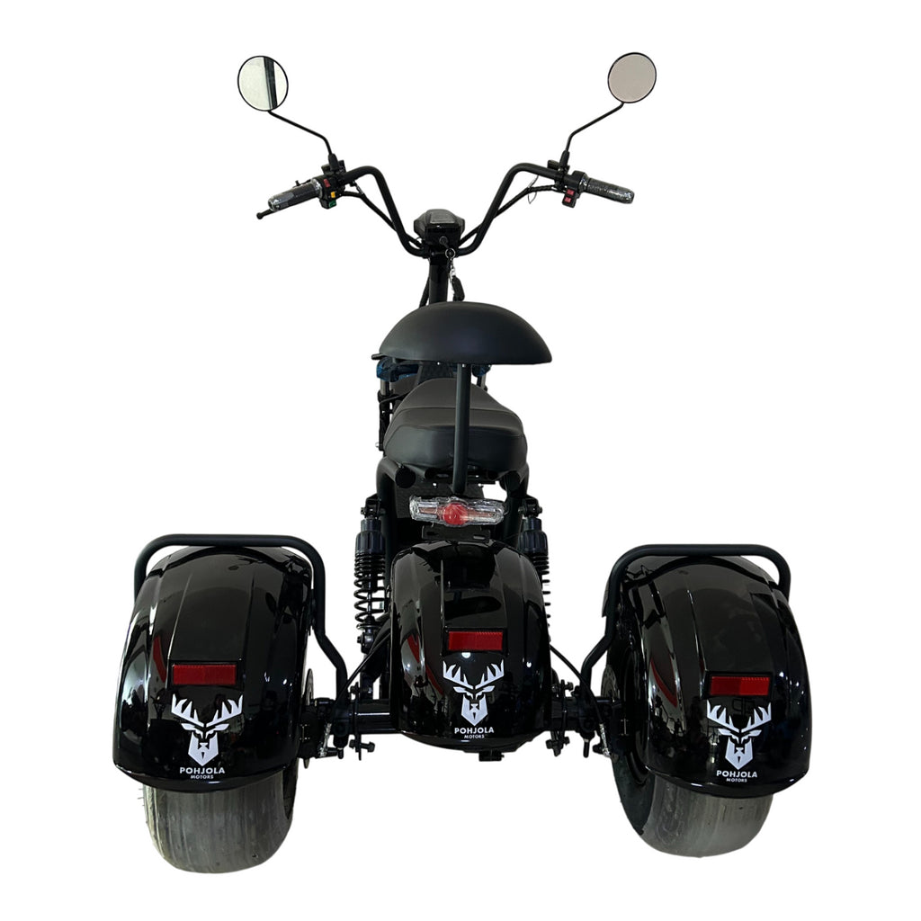 OUTLET! POHJOLA MOTORS Sähköskootteri Trike 60V20AH tehoakulla musta, asiakaspalautus/B-laatu, lue tarkempi tuotekuvaus!