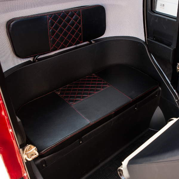 Kontio Motors Autokruiser, Burgundy red