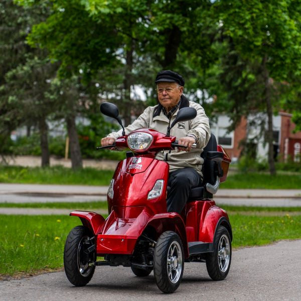 Kontio Motors Silverfox Four 2.0 Senioriskootteri, metallic red