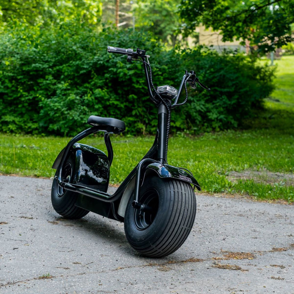 Kontio Kruiser Black 1000W 0,7kWh Akulla