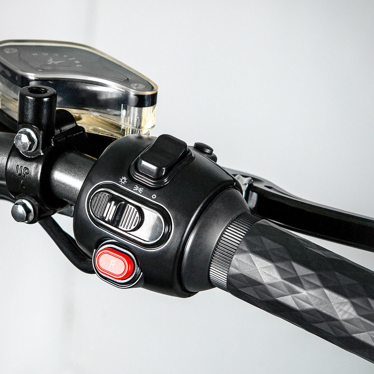 Kontio Kruiser Heritage 1000W, 0,7kWh Lithium Akku, Musta