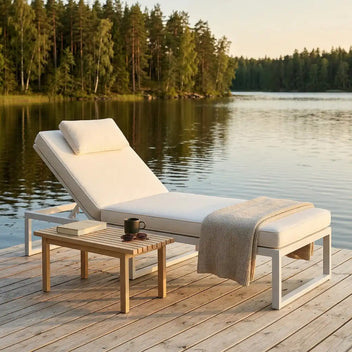 Solstol 200 cm – justerbart ryggstöd, 10 cm stoppning, stålram, vit/beige