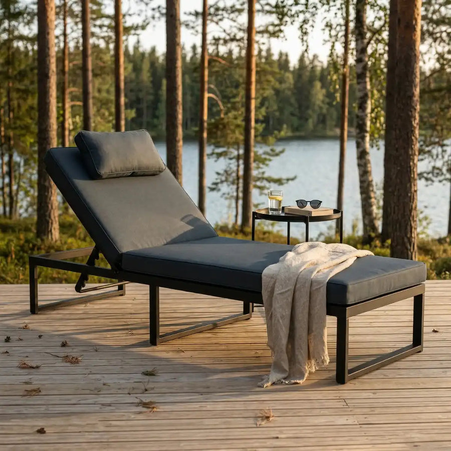 Aurinkotuoli 200 cm – säädettävä selkänoja, 10 cm pehmuste, teräsrunko, musta/harmaa