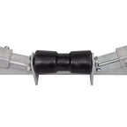 Venetrailerin pohjatuki kölirullilla