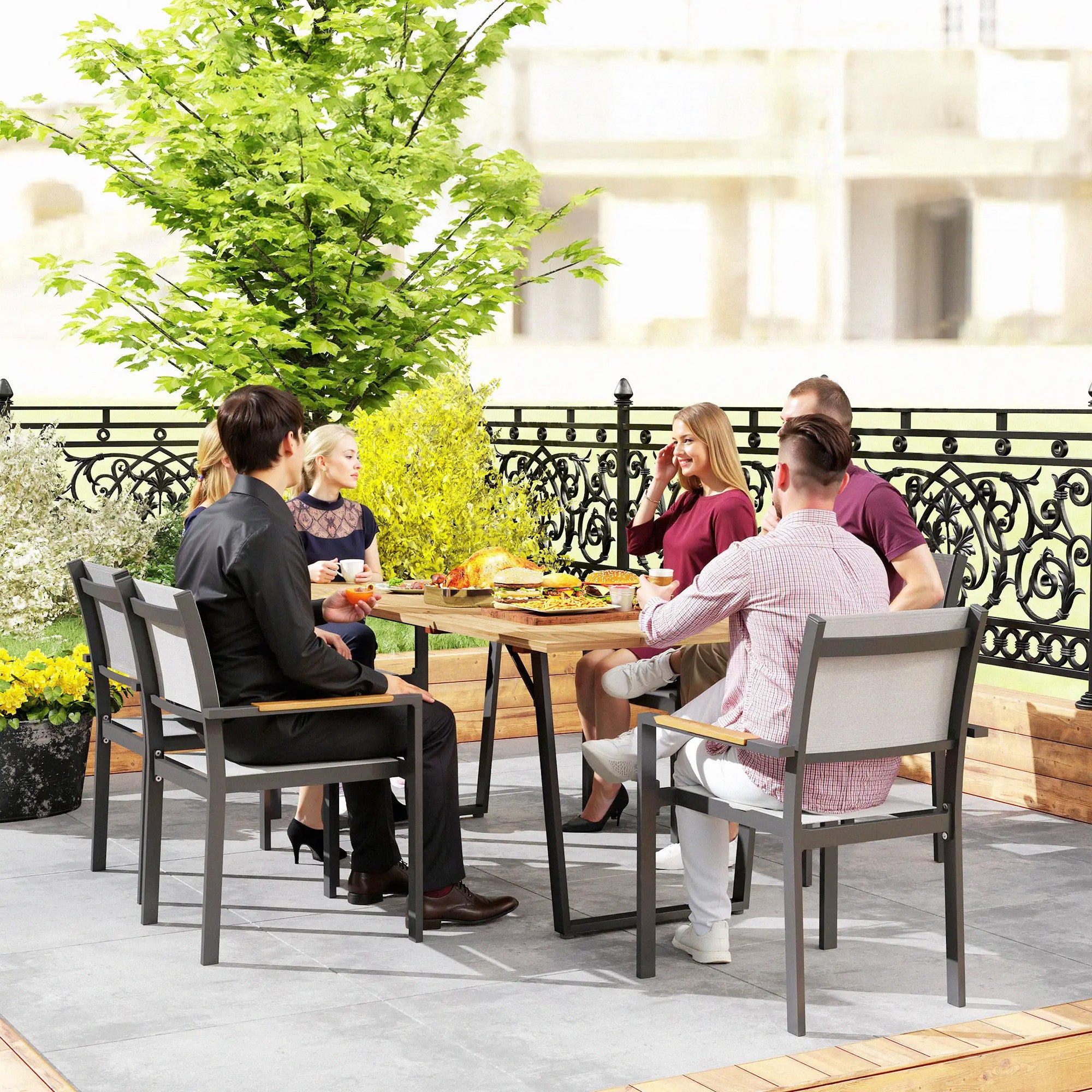 Puinen puutarhapöytä 175 x 80 cm, metallirunko