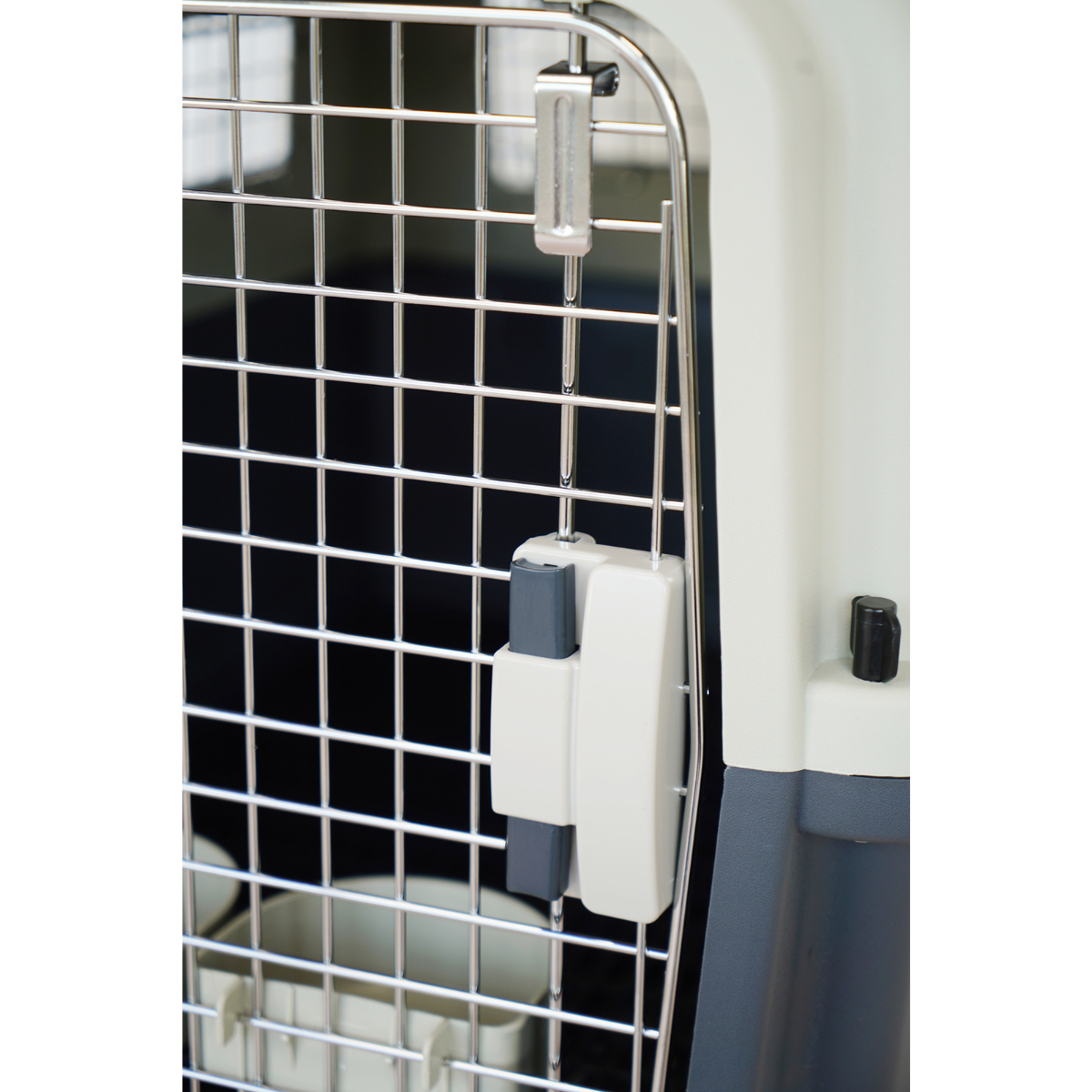 Transportkorg 99 x 66,5 x 81,5 cm – hjul, dörr i metallnät, matkorgar