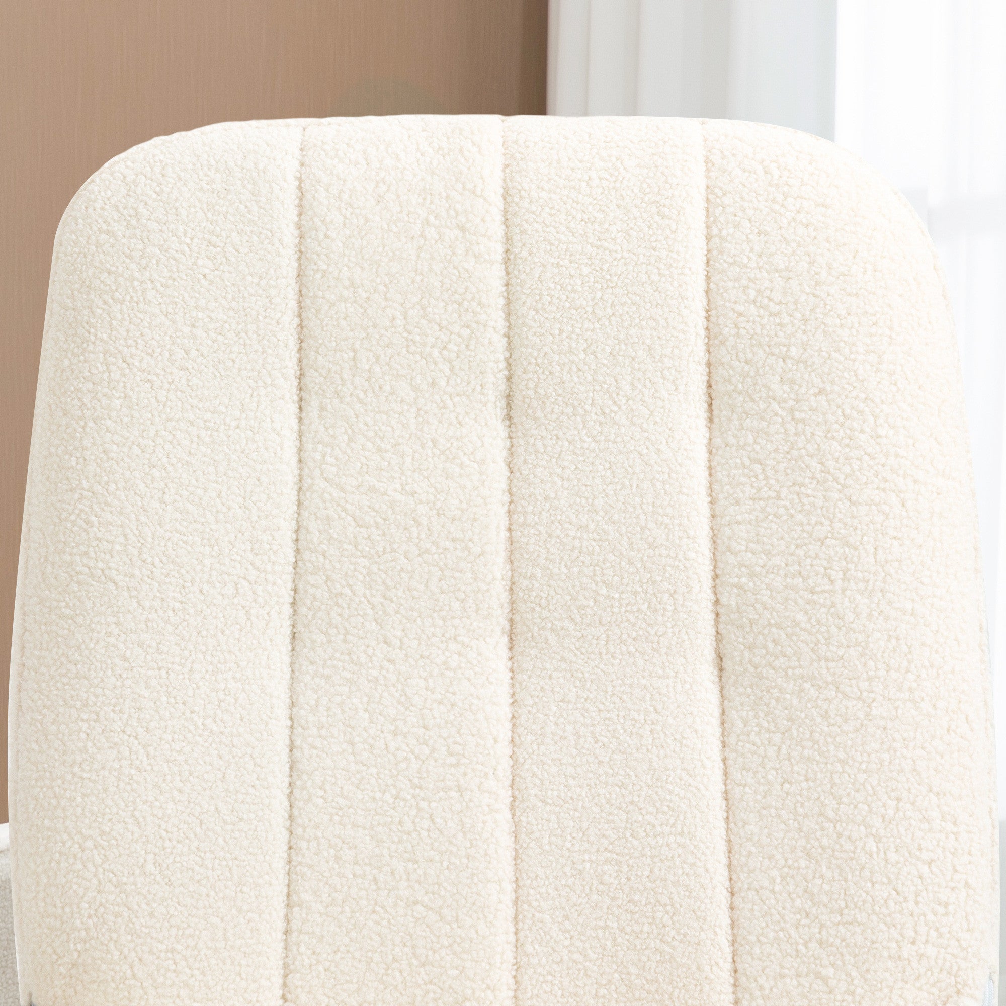 Keinutuoli sherpa-fleecellä, 63 x 95 x 97 cm, luonnonvärinen + kermanvalkoinen