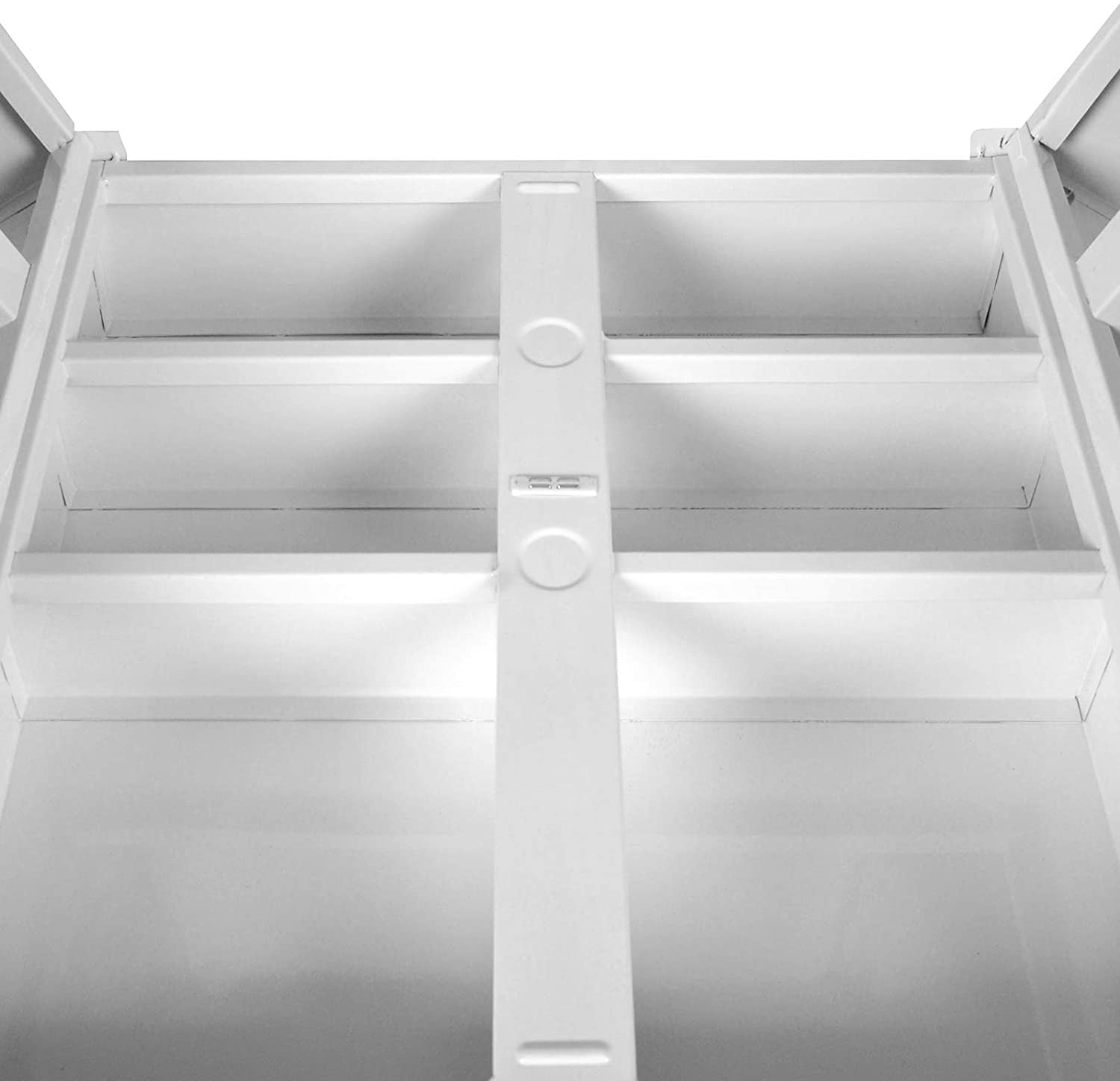 OUTLET ASIAKASPALAUTUS! Valkoinen Lukittava lääkekaappi