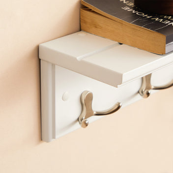 SONGMICS Vit väggkrokställning – 4 dubbla krokar, MDF- och metallkonstruktion, dekorativ hylla, 40 x 10,5 x 10,5 cm