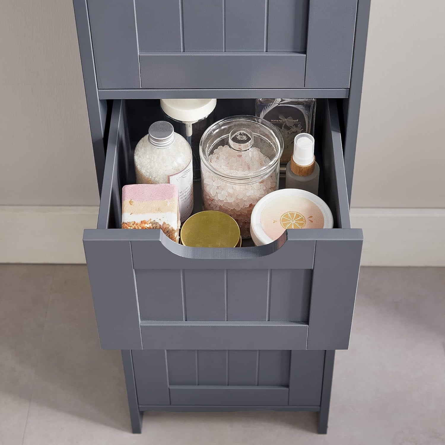 VASAGLE kylpyhuoneen lattiasäilytyskaappi, harmaa