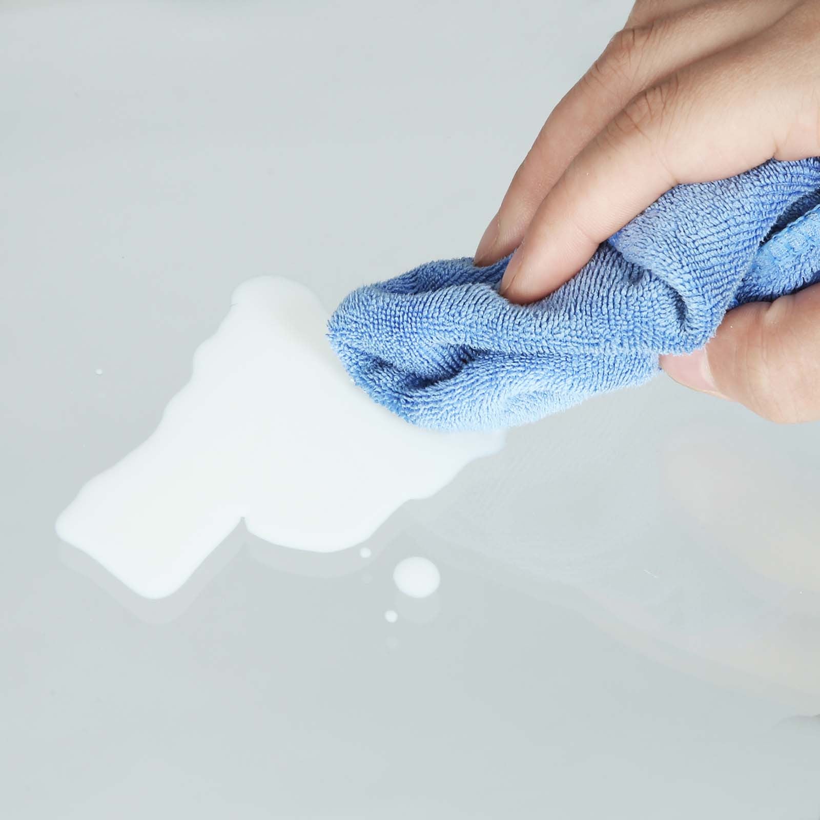 VASAGLE Kultainen lasinen sivupöytä – Tyylikäs pyöreä sohvapöytä karkaistulla lasilla ja teräsjaloilla