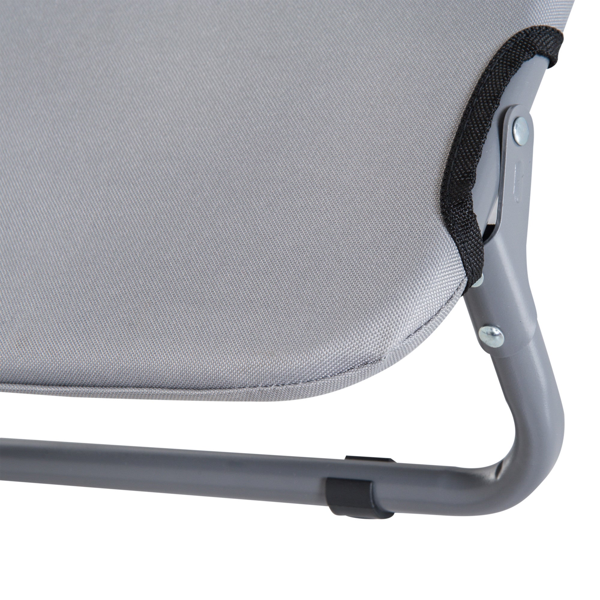 Taitettava koiranpeti – kevyt ja kestävä lemmikin lepopaikka sisä- ja ulkokäyttöön, pienille koirille max. 10 kg