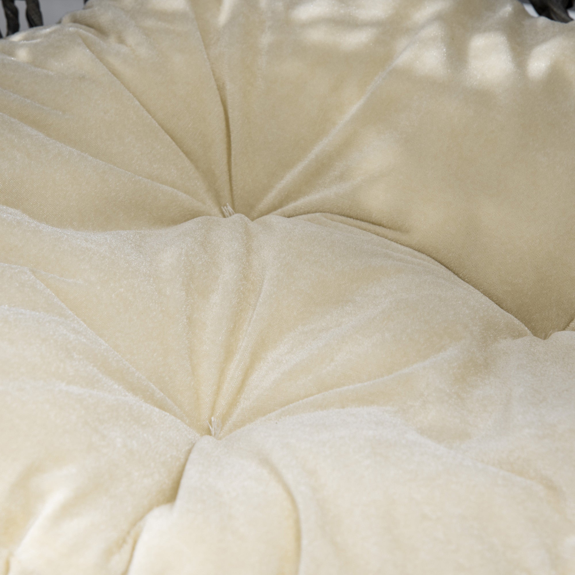 Rottinkinen kissanluola pehmeällä tyynyllä – hopeanharmaa, Ø52 cm, enintään 10 kg