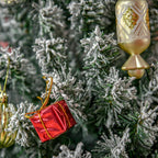 180 cm lumipäällysteinen kapea tekokuusi – 492 oksaa, vihreä kuusi metallijalalla, aidonnäköinen ja sisäkäyttöön