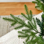 180 cm pohjoismainen tekokuusi – 795 oksaa, leveä ja aidonnäköinen PVC/PE-kuusi metallijalalla, sisäkäyttöön