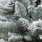 2 x 107 cm snötäckt LED-julgran – varmvit belysning, röda bär och kottar, batteridriven