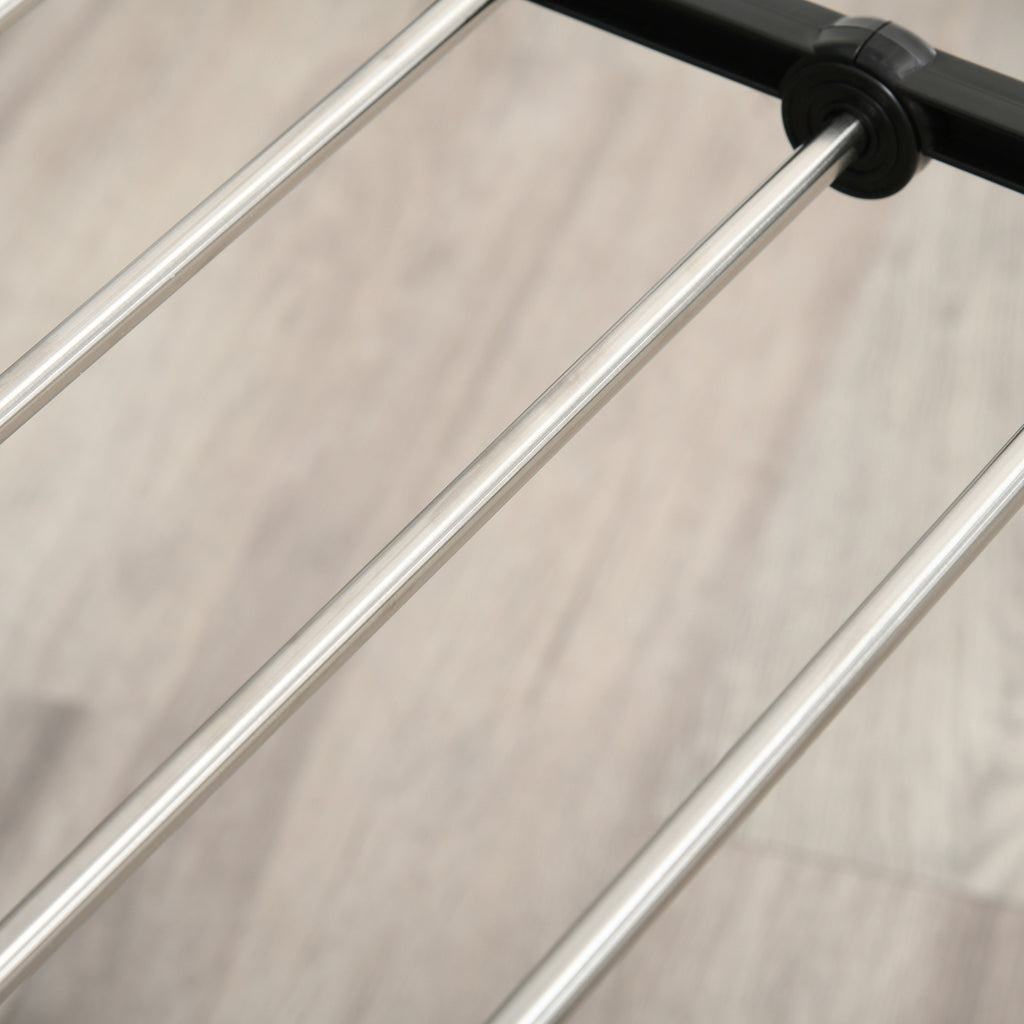 Kolmikerroksinen taitettava vaateteline pyörillä – säädettävät tasot ja 35 kg kantavuus