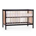 Musta pinnasänky 60x120 cm pyörillä – moderni, säädettävä ja turvallinen vauvan sänky