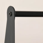 Vaaterekki kahdella hyllyllä, Musta metallirunko