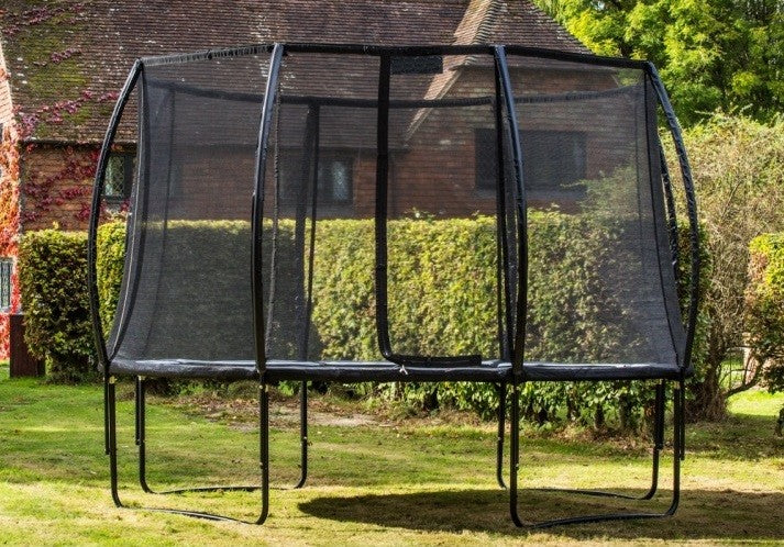 POHJOLAPULSE SPORTS LUXUS Trampoliini Ø 244cm Turvaverkolla MUSTA EDITION