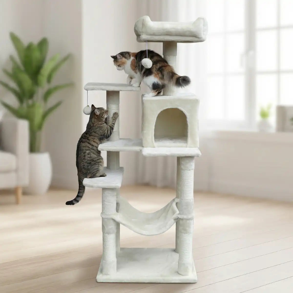 Kattklösbräda 143 cm – hus, övre bädd, sisalstolpar, beige