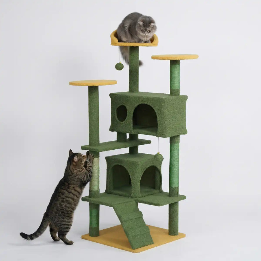 Kattklösbräda 139 cm – 2 hus, sisalstolpar, bollleksaker, gul/grön