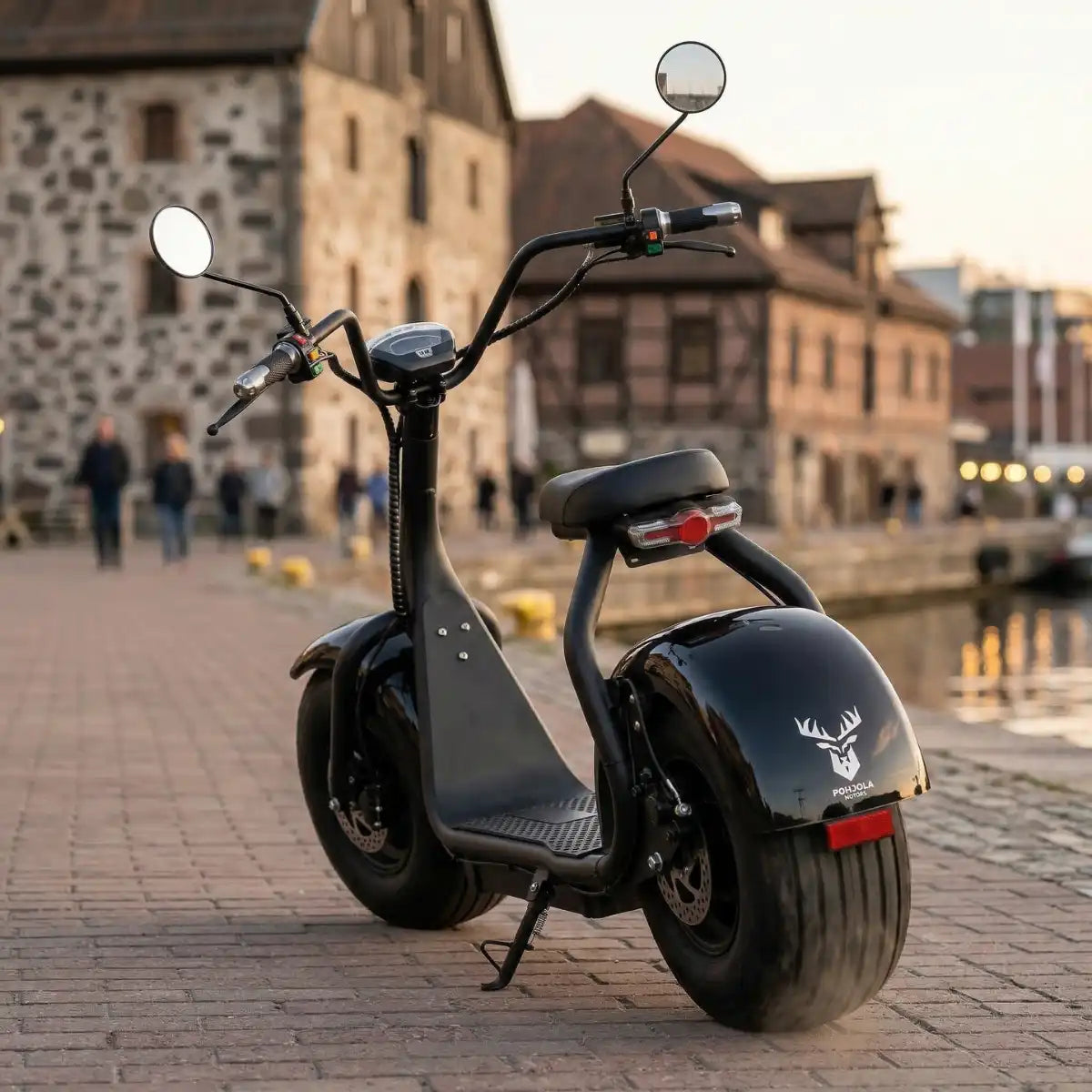 Elscooter 1000 W 25 km/h – 60V 12Ah, upp till 40 km, svart