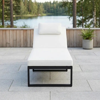 Solstol 200 cm – justerbart ryggstöd, 10 cm stoppning, stålram, svart/beige
