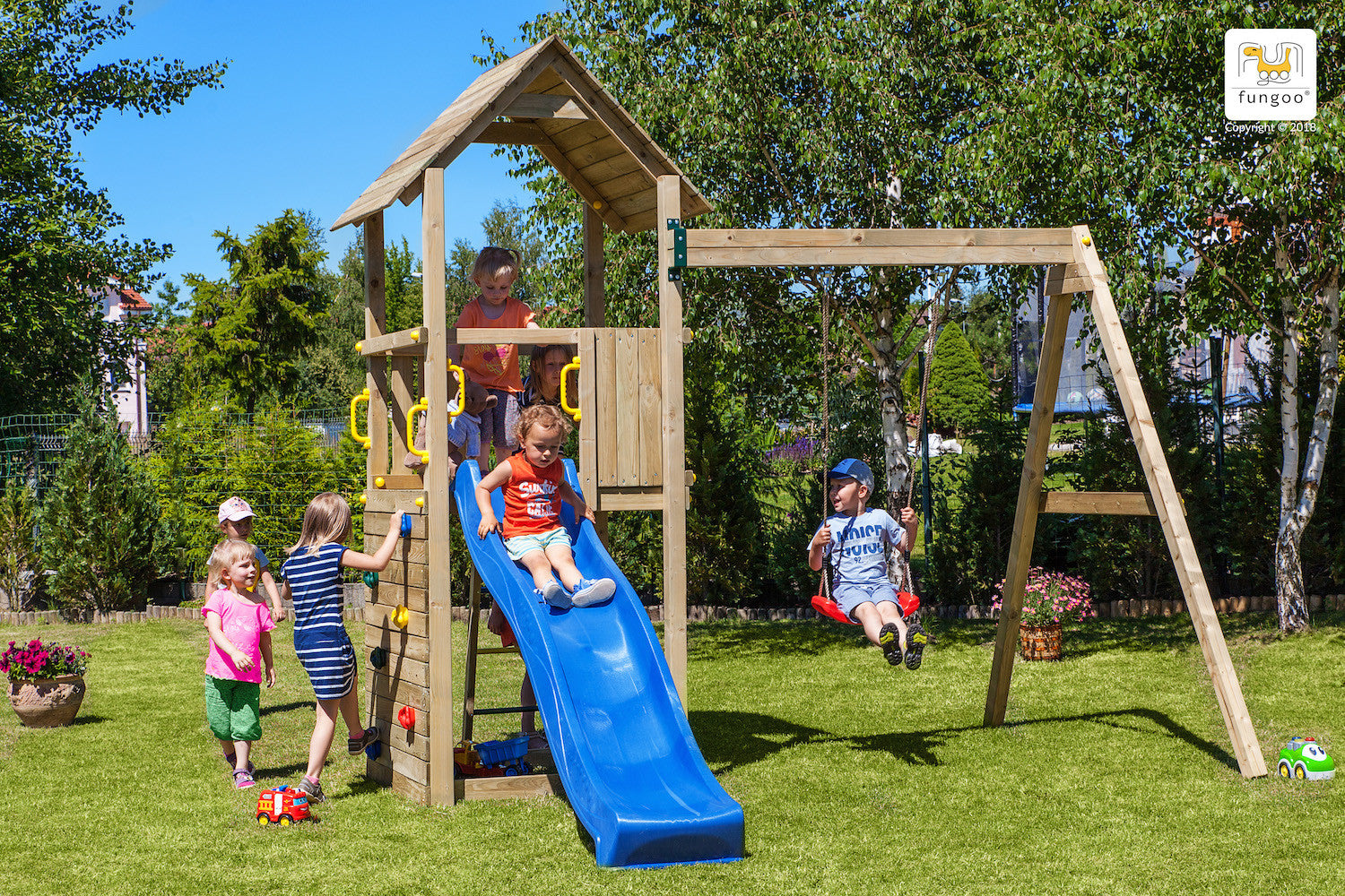 Fungoo Carol 2 leikkikeskus, eri värejä