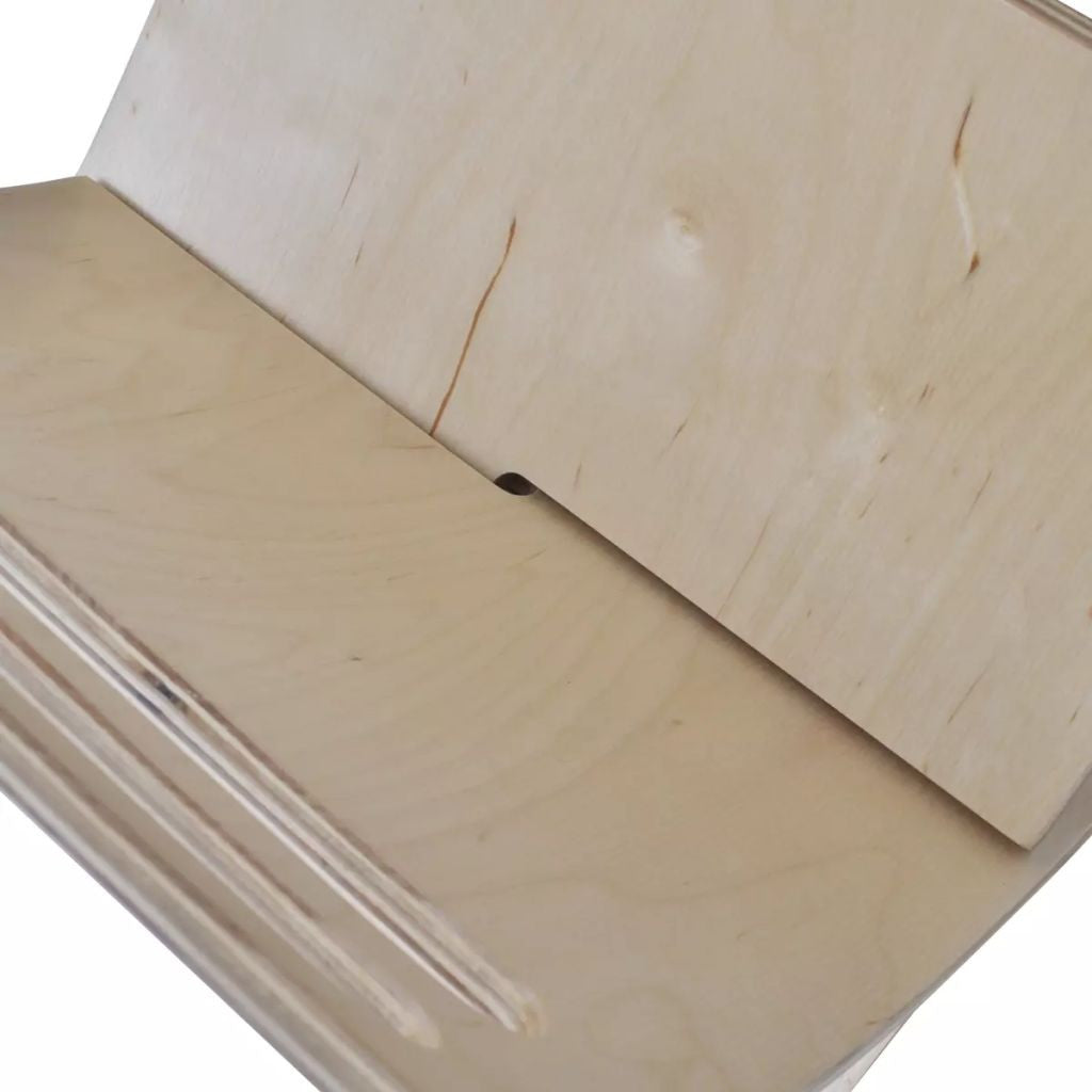 Puinen lehtiteline Luonnollinen