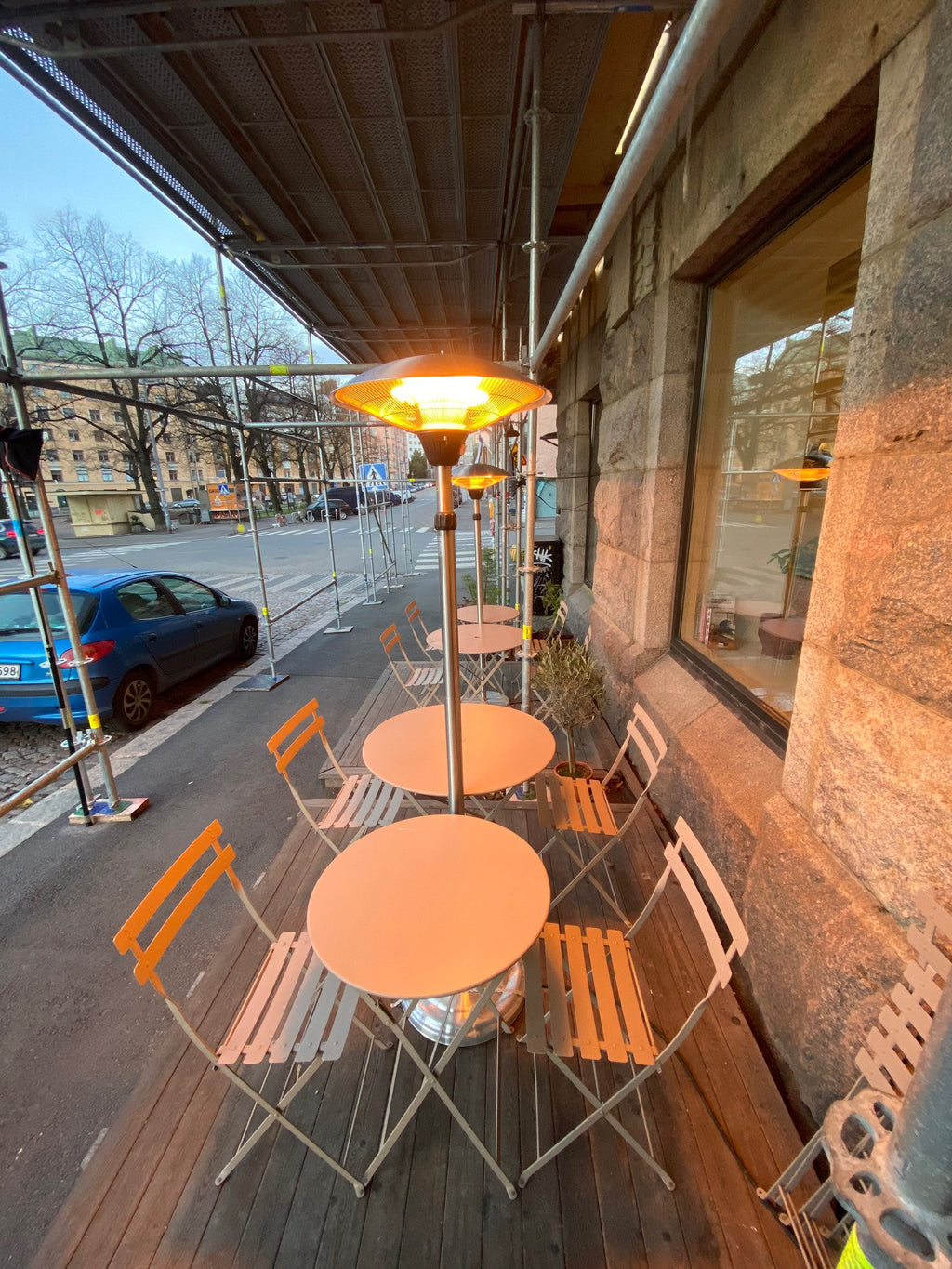 Terassilämmitin / Parvekelämmitin Jalalla 1500W IP34