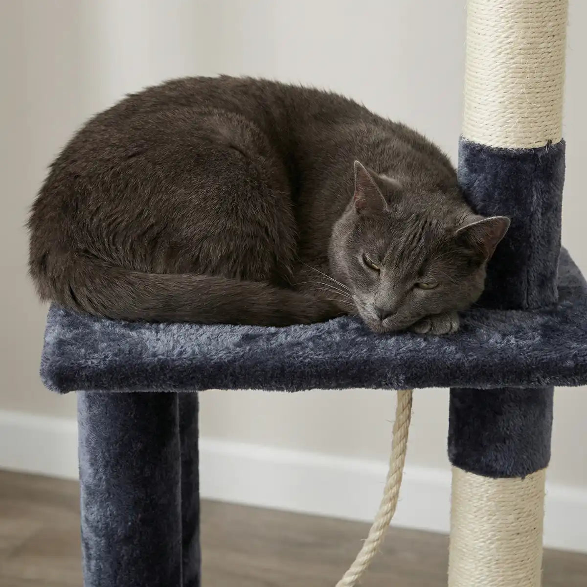 NordDjur Kattklösstolpe 102 cm Grå