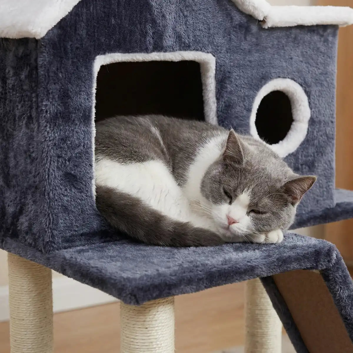 Pohjola Lemmikkitarvike Kissan raapimispuu 90 Harmaa