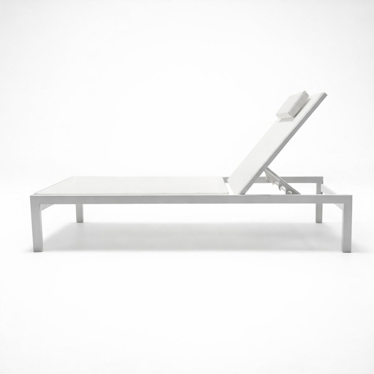 Aurinkotuoli 165 x 65 x 35 cm – alumiinirunko, textilene-kangas, niskatyyny, valkoinen