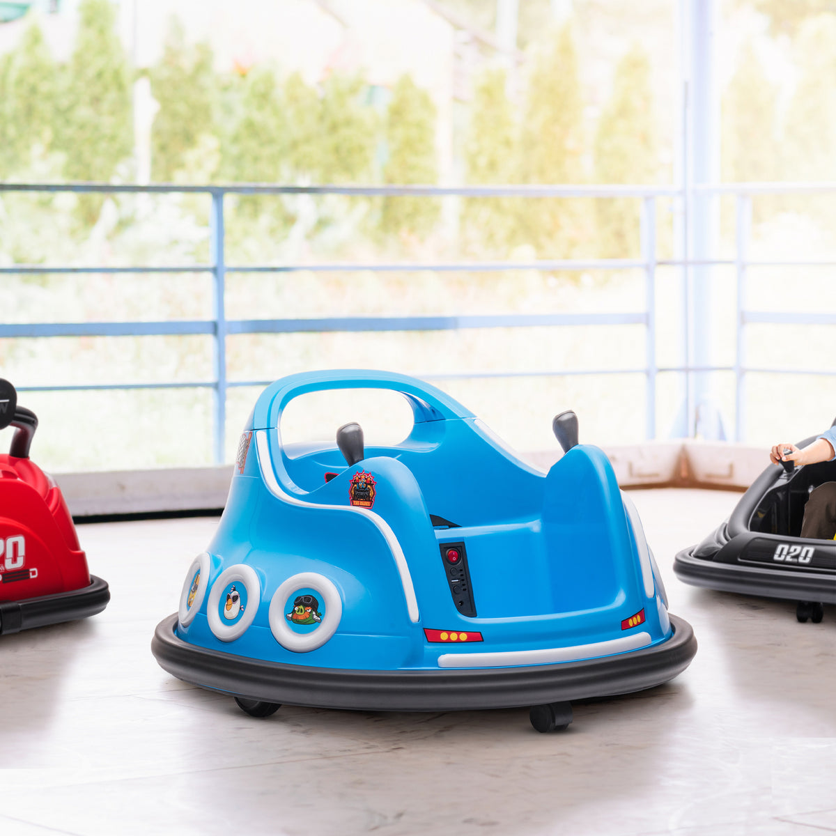 Lasten sähköinen törmäilyauto Angry Birds, 360° pyörähdys, kaukosäädin ja musiikki, sininen