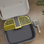 Suljettu kissanvessa kannella ja lapiolla, helppo puhdistaa, valkoinen