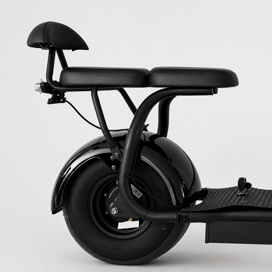 Lisäistuin ja jalkatapit Cruiser 2.0 Premiumiin – selkänoja, nopea asennus, musta