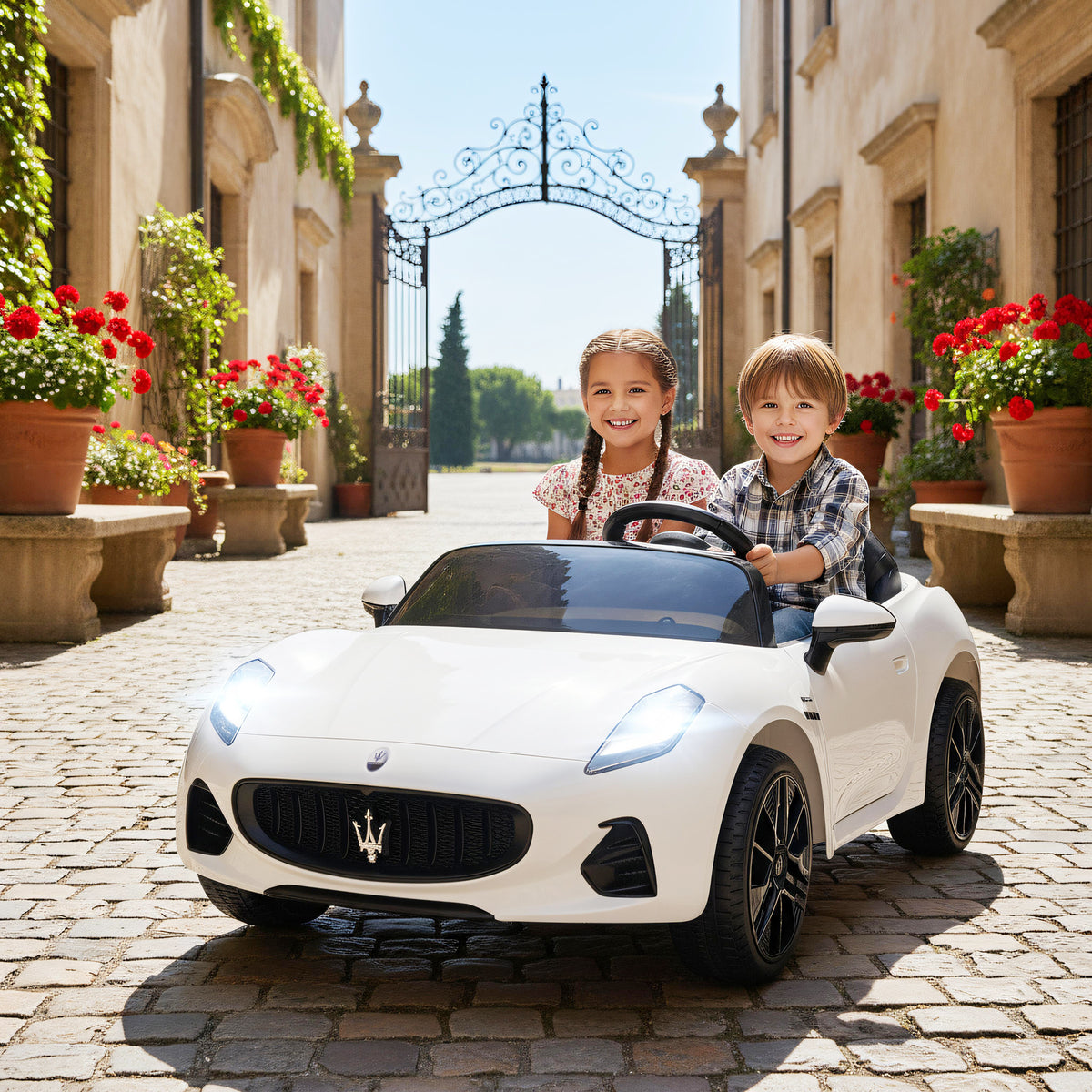 Lasten sähköauto Maserati kahdelle 12V, kaukosäädin, LED ja MP3, 3–8 km/h, valkoinen