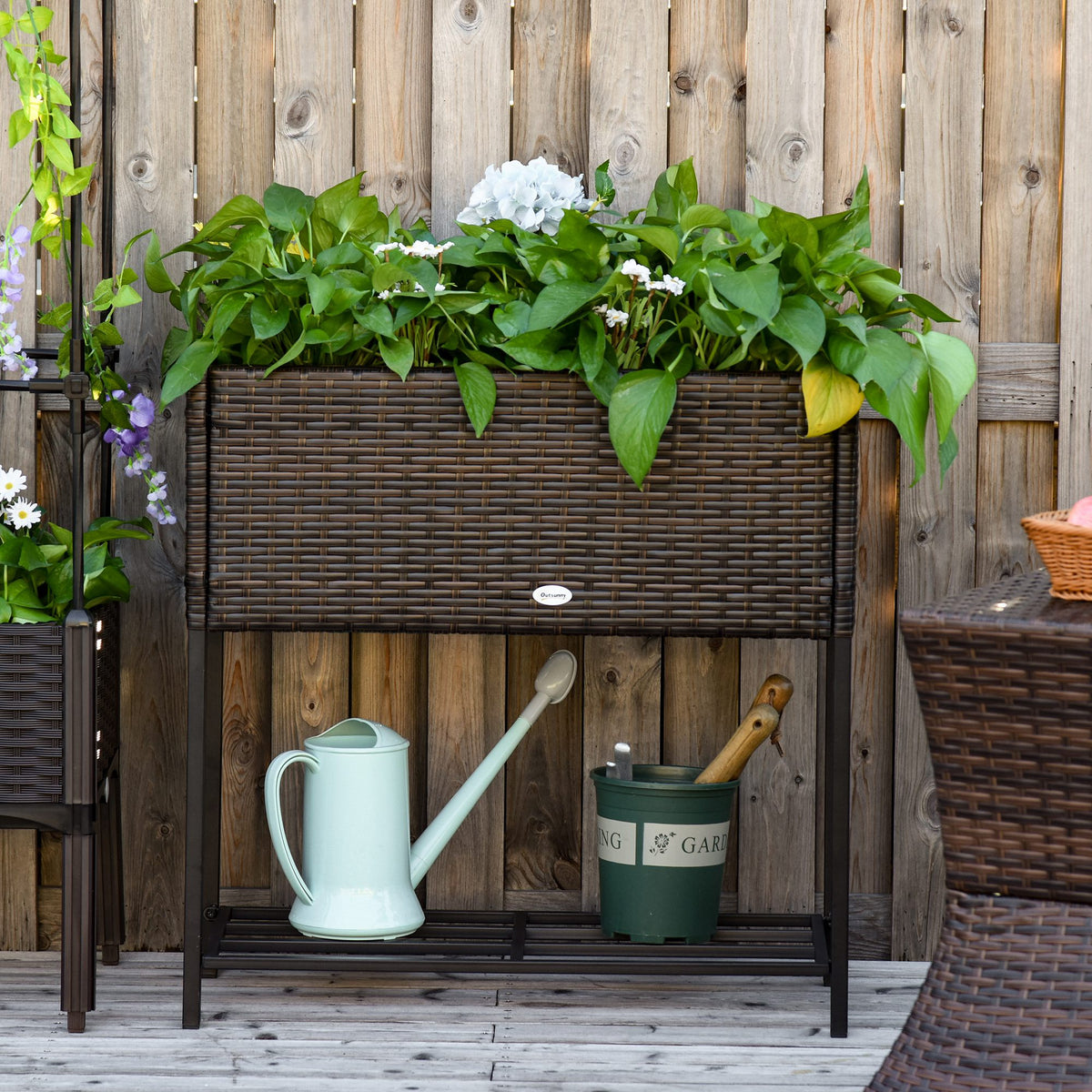 Polyrottinkinen korotettu istutuslaatikko alahyllyllä, 70 x 30 x 70 cm, ruskea/musta