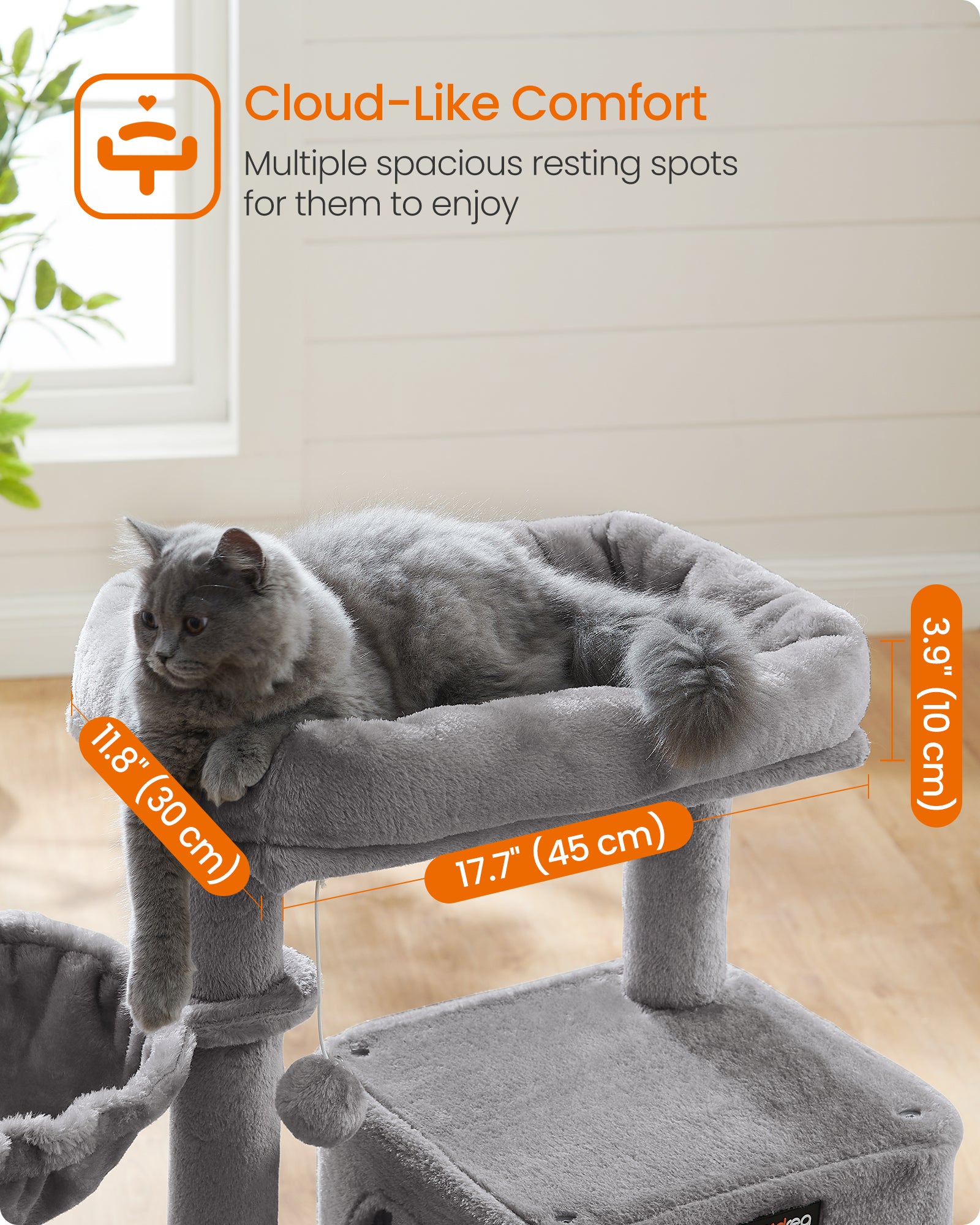 Feandrea Kissanpuu, monitasoinen torni leveällä makuupaikalla, kissakoti raapimapylväillä ja rampilla, vaaleanharmaa