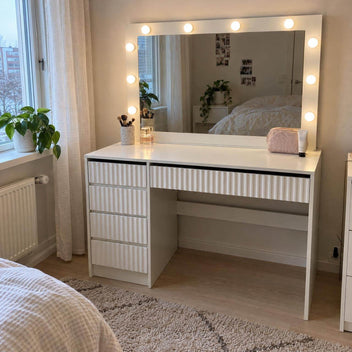 Meikkipöytä valoilla 120 cm – laatikosto, säädettävät LED-valot, valkoinen