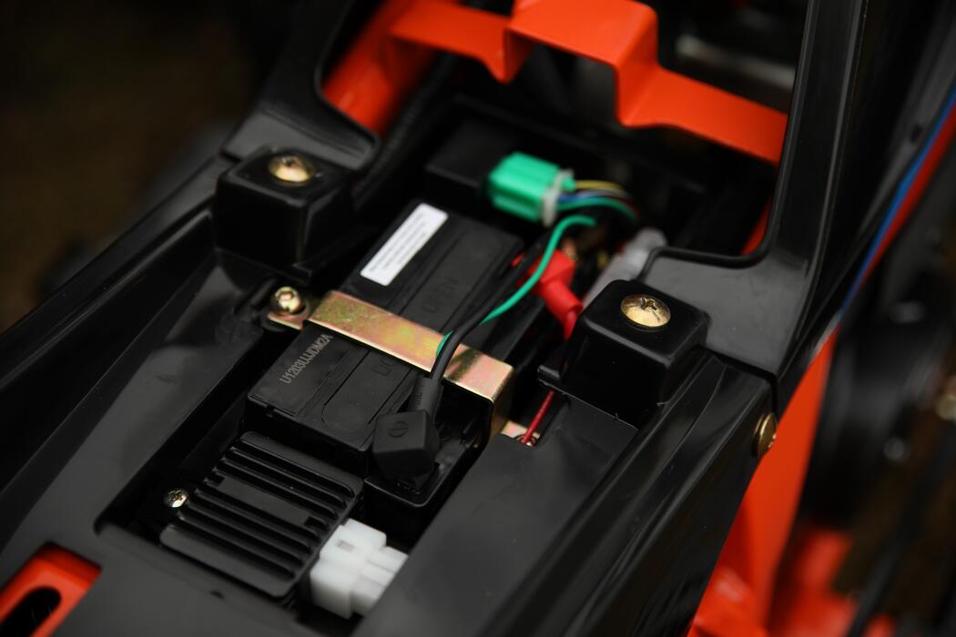 Arktis Motors barnminiquad 110CC helautomatisk, svart/grön