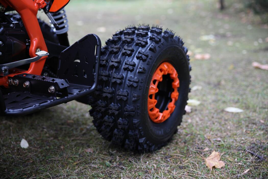 Arktis Motors barnminiquad 110CC helautomatisk, svart/grön