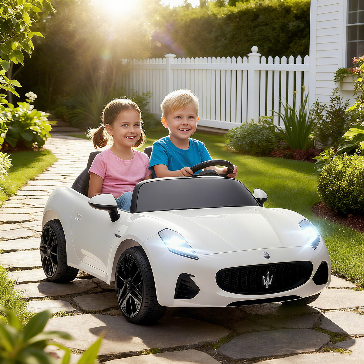 Lasten sähköauto Maserati kahdelle 12V, kaukosäädin, LED ja MP3, 3–8 km/h, valkoinen