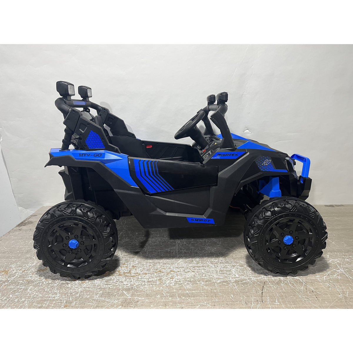 Lasten sähkömaastoauto UTV kahdelle 24V litiumakulla, kaukosäädin, 2 x 120 W, sininen