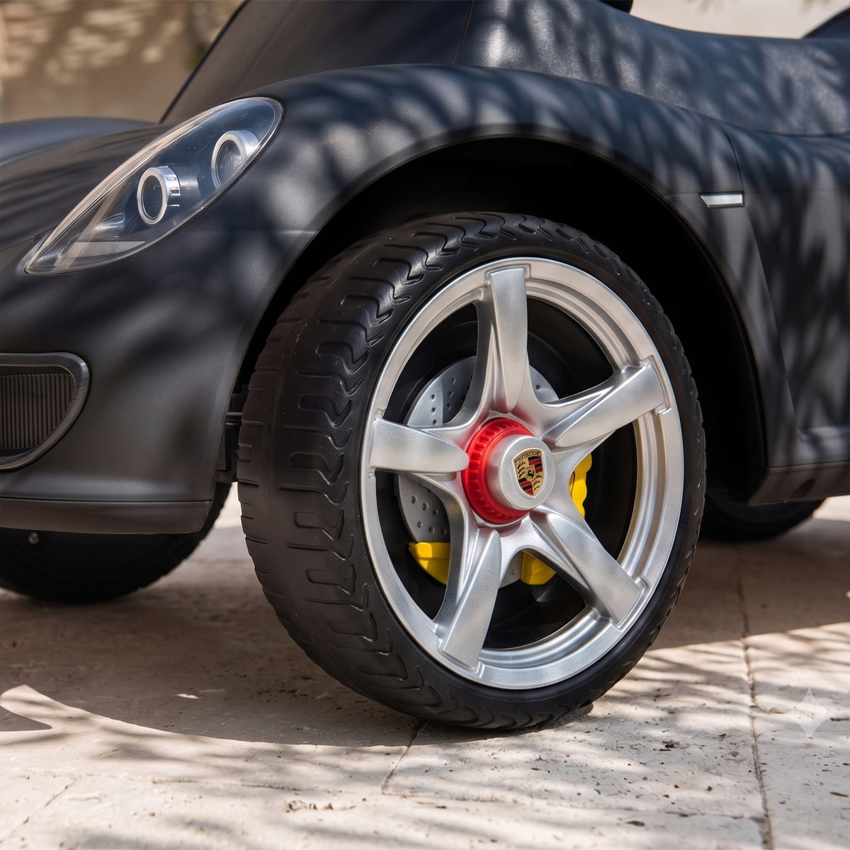 Lasten potkuauto Porsche, ajovalot, äänitorvi ja käynnistysääni, 18–36 kk, mattamusta