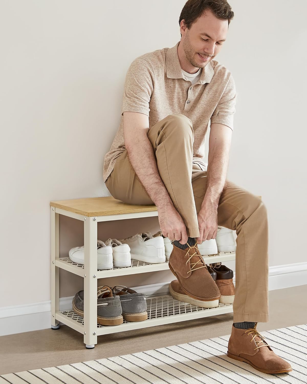 VASAGLE kenkäpenkki istuimella ja kahdella hyllyllä, 30 × 73 × 45 cm, teräsrunko, tammi beige / valkoinen